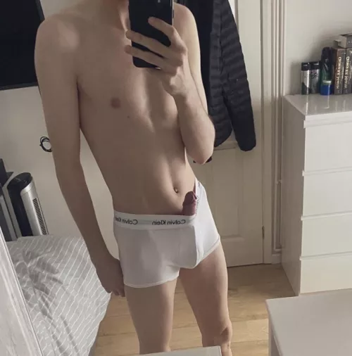 Can’t hide how horny I am by Chiselledboi