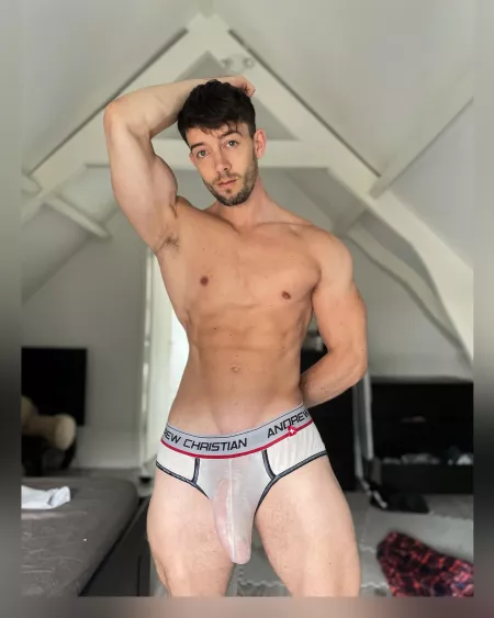 Can’t hide my Huge Cock when i’m wet… See? by Brammsterr