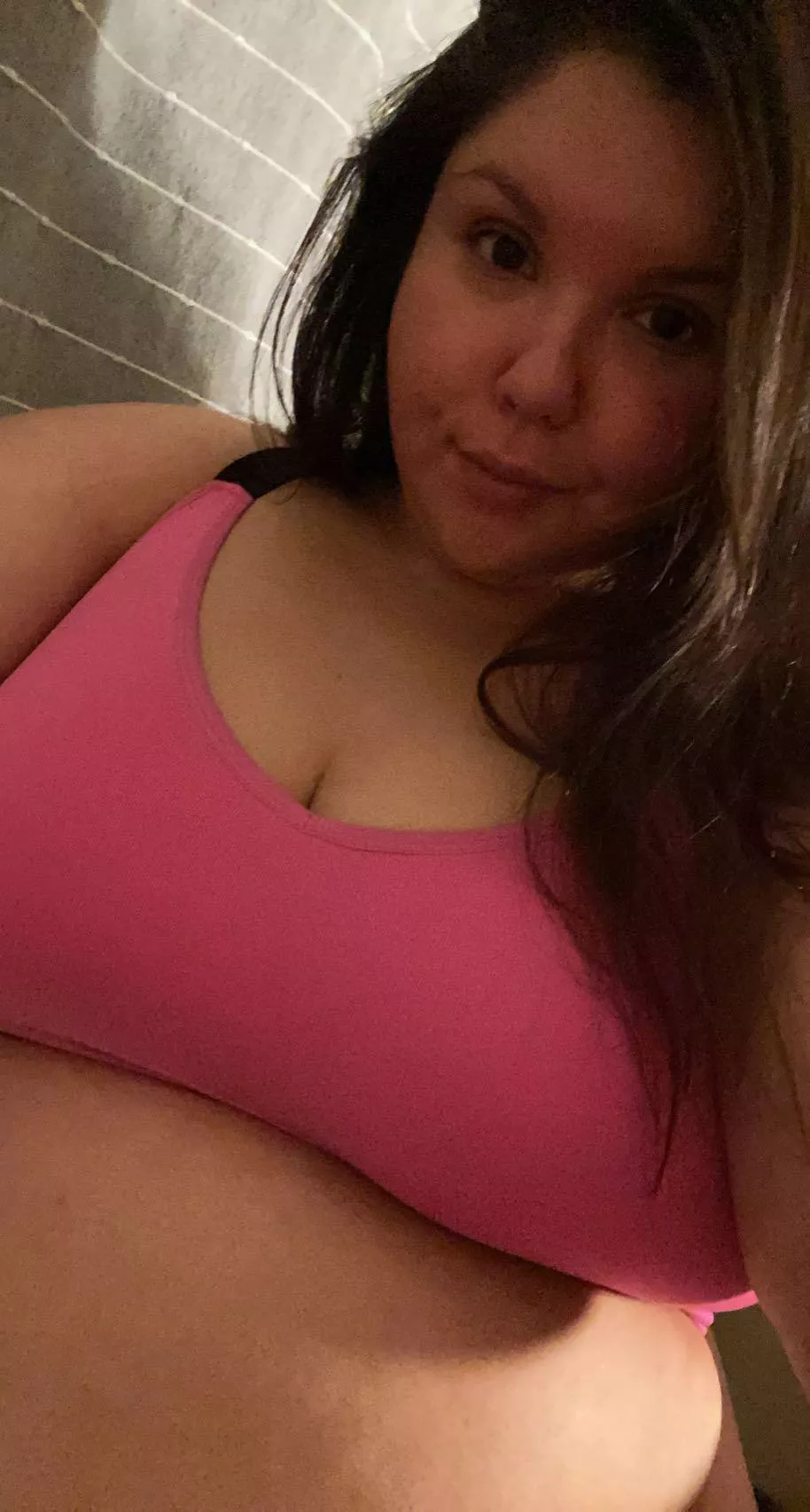 can’t sleep 👀 posted by kikkin_it