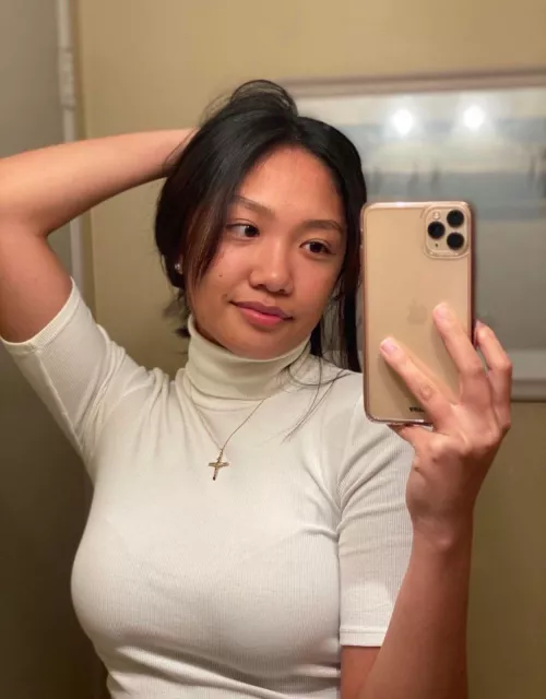 Can’t stop jerking to her, jerk trib her and I’ll send more by kik_bigknobbob6