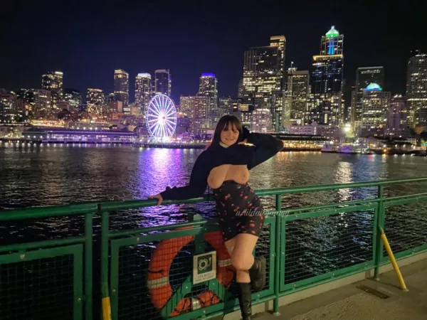 Can’t take me anywhere by lildaisymayy