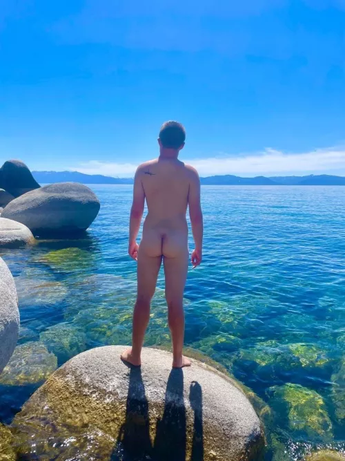 Can’t visit Tahoe without getting naked by penguingay