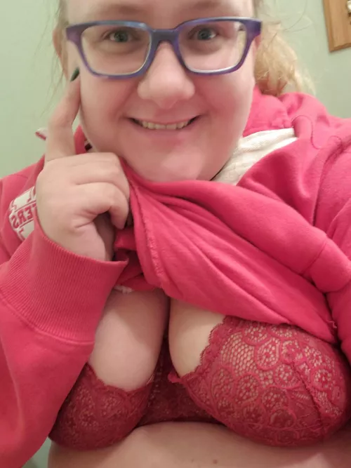 Can’t wait for work to be over so I can play! by BrandiandherMaster