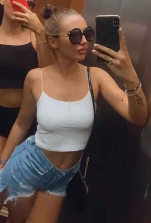 Can't wear a bra, is a pity to the breasts by Heavy_External_8034