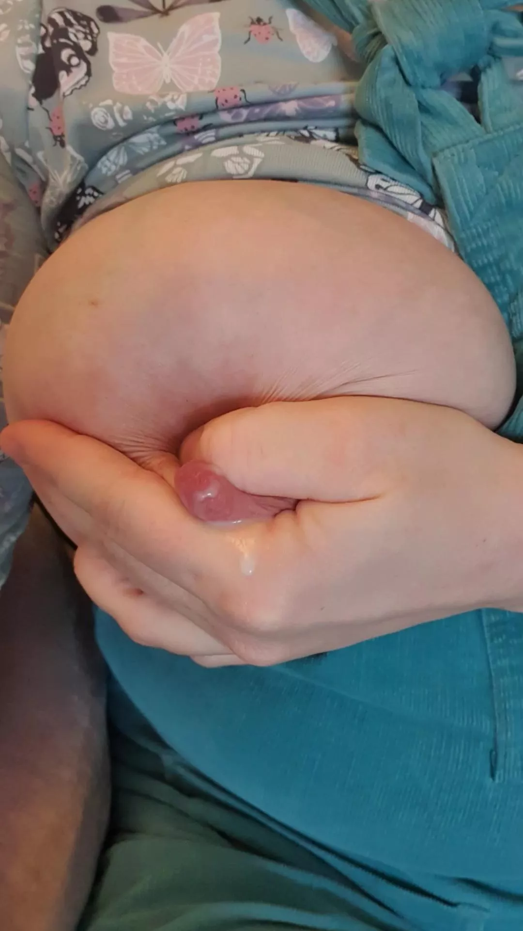 Captured this pic from a video 💦 posted by eve002300