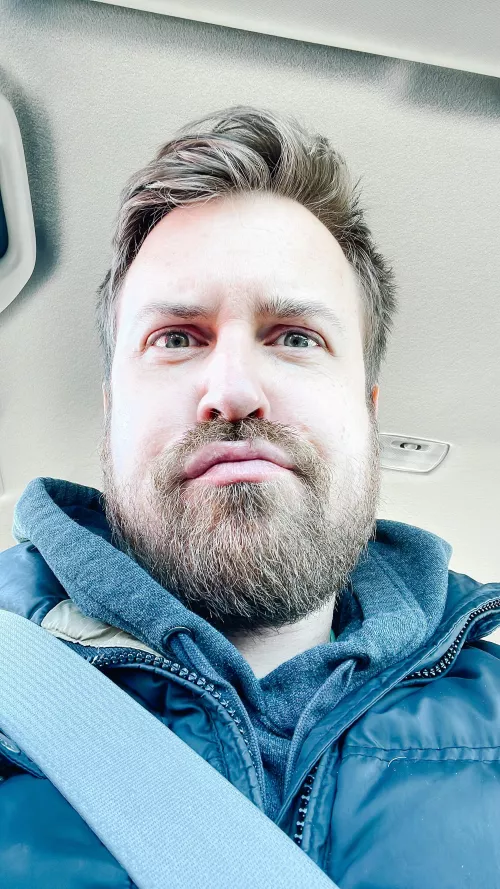 Car selfie 🤪 by farmcubjosh