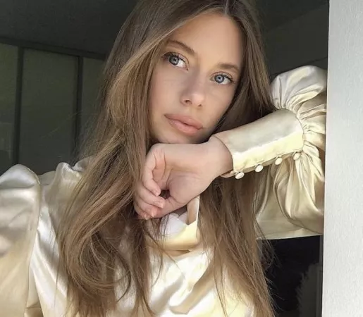 Carina Louise Ibsen by Kevinlikesgirls