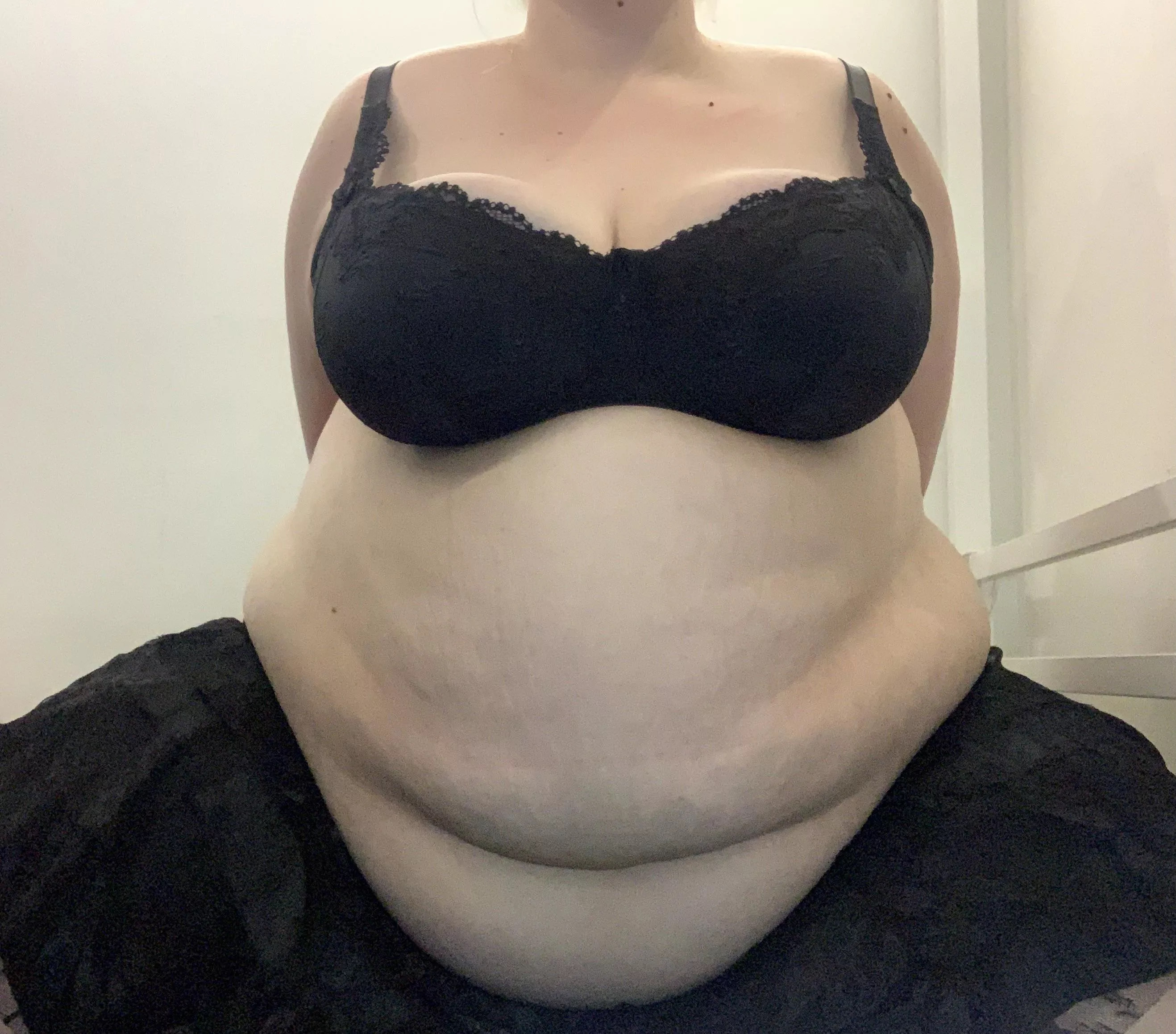 Carry this for me? 💋 posted by Miss-Sockcat