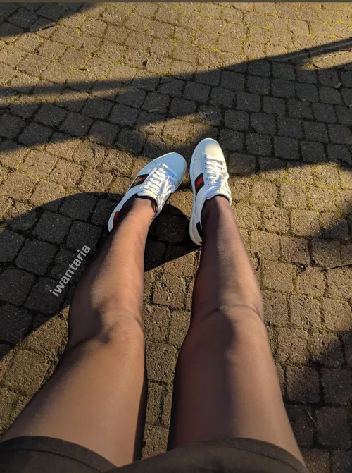 Casual pantyhose by iwantaria