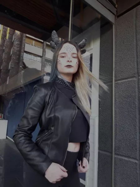 Casual Toothless cosplay by Meli! by Yes_i__cosplay