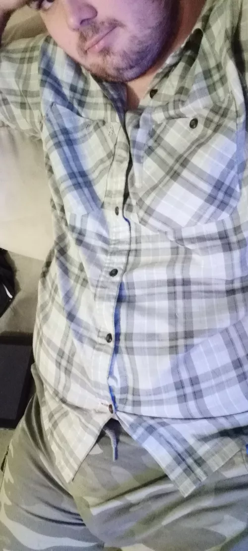 Casually playing genshin :^) by Dracknir