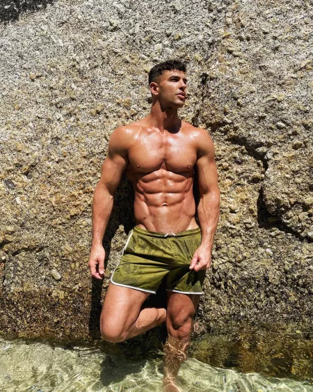 Catch some rays by SparklyRen