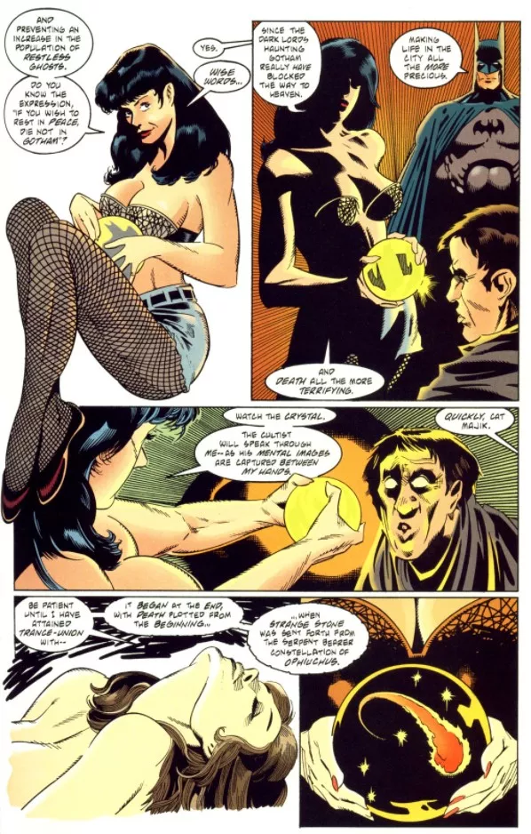 Catherine's Clothes [Batman: Haunted Gotham #3] posted by lordhater1