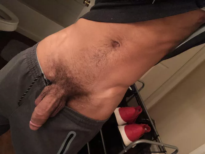 Caught ya staring by blckf244