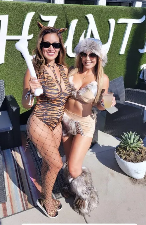 Cavewomen by INeedWeedandWhiskey