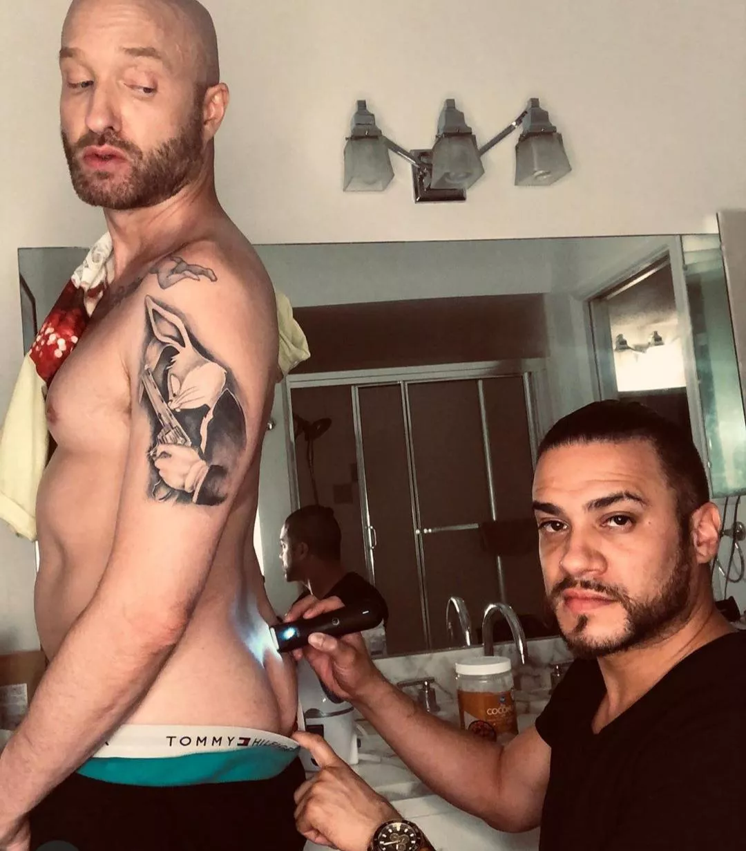 Cazwell posted by justreallygaystuff