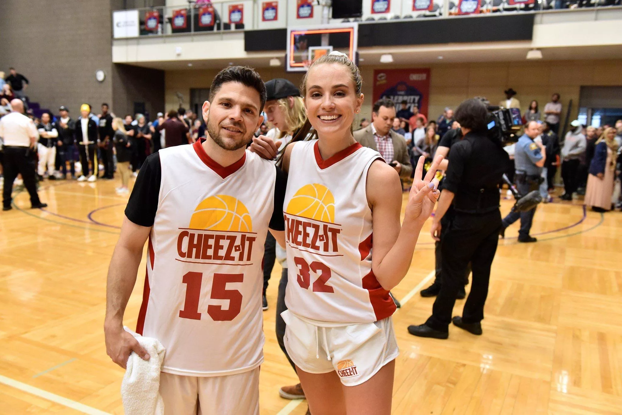 Celeb Crunch Classic posted by qcknds