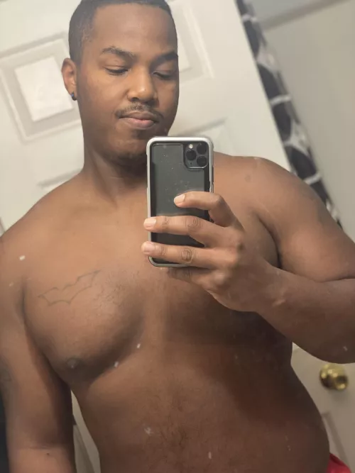 Celebrating this Cake Day with a classic dirty mirror bathroom selfie 😋 by CantW82BKing