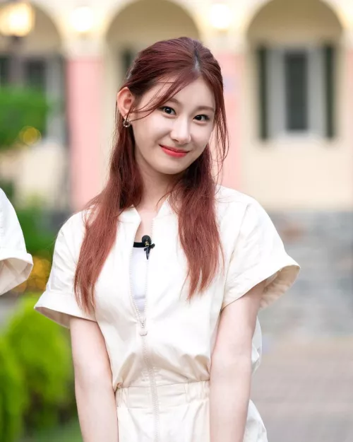 Chaeryeong by Sexhmm31