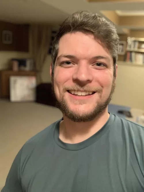 Changing it up from my norm with a picture of me smiling with clothes on instead by mfolan1