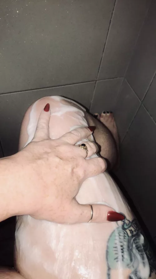 Check my bio … then join the freckle dots… 😘 by NapalmBee