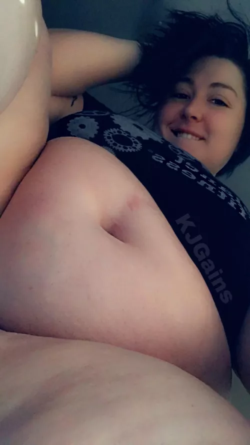 Check my Planet Fitness tee shirt…I’ve very serious about making my gains…lol