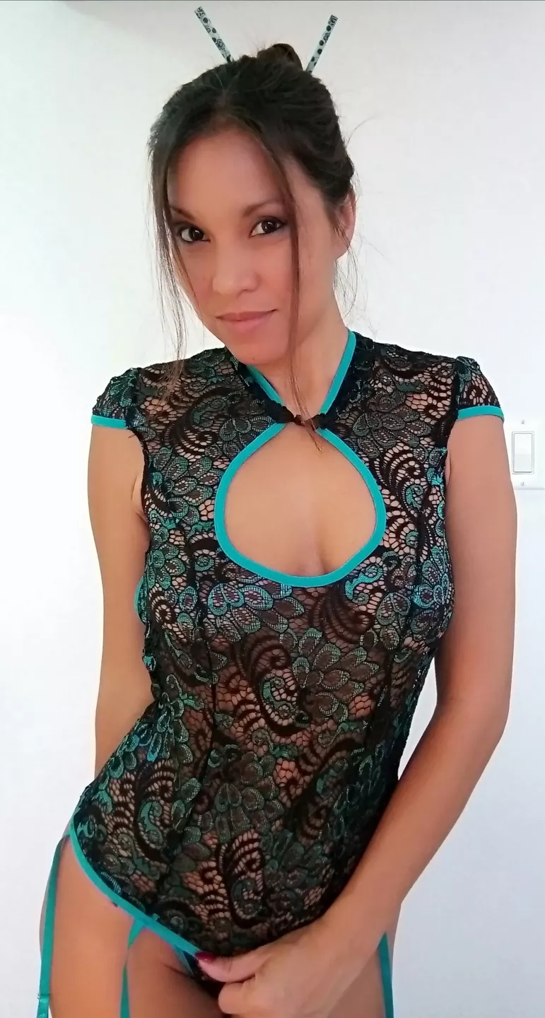 🔥 Check Out My Fan Page! 🔥 Free to Follow 💞 33 More Followers Until a Free Nude Video Teaser! Don't Miss Out!💥[SELLING] posted by Lynn_Luv