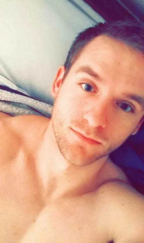 Check out my twitch! Twitch.tv/mosp123 by muscledad40