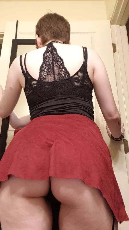 Cheeks hang out by Elvishgirl