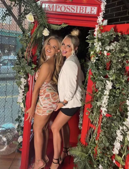 Cheeky bum squeeze by slagger696