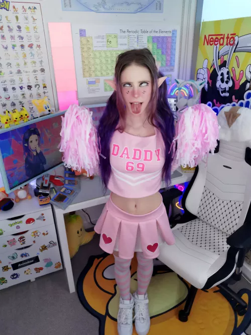 cheering you for 😏✨ by lilfakegamer