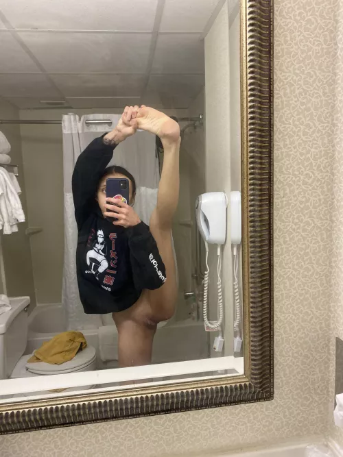 Cheerleading paied off 🤪 by petitefreak13