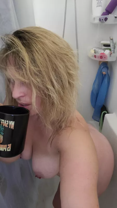 Cheers💋 by BlueEyesNdragonflies