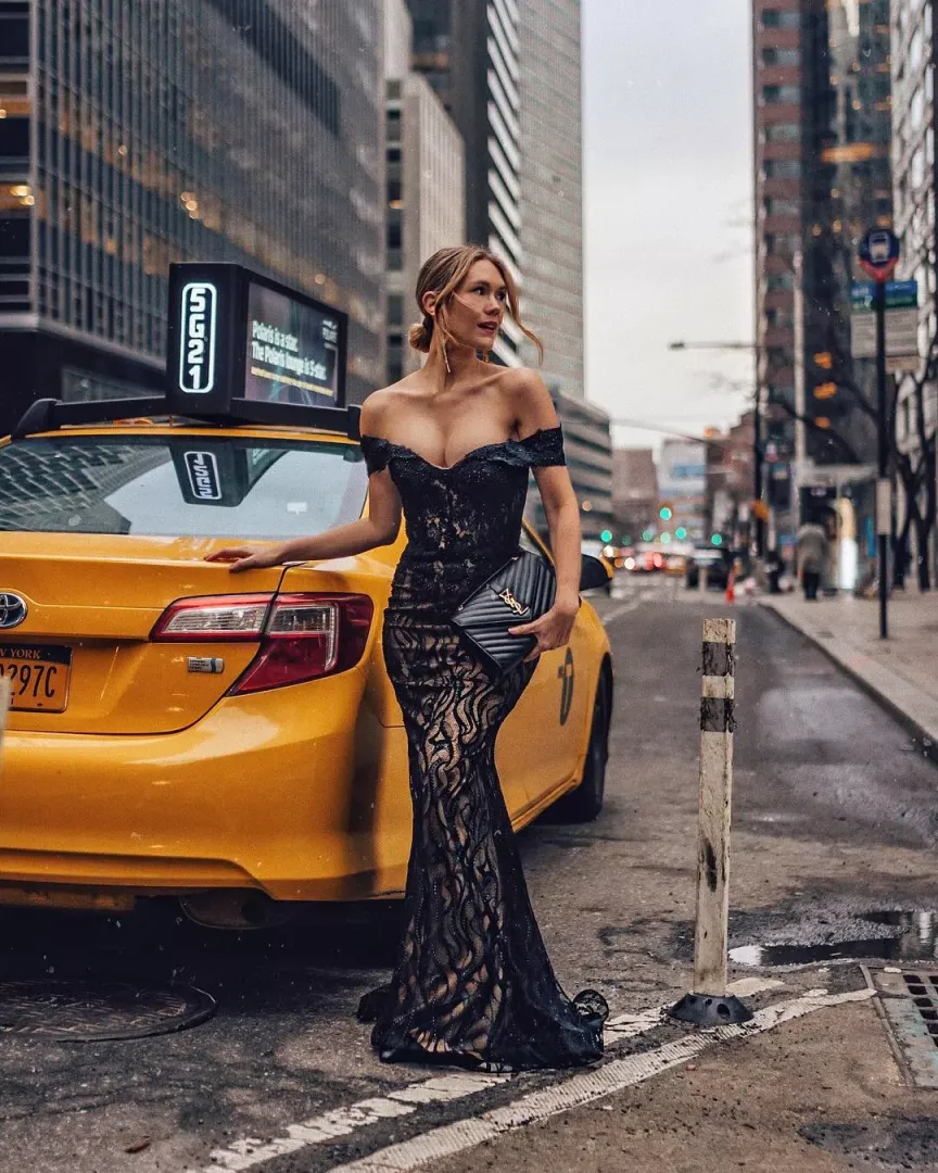 Cheralee Lyle posted by BOOOOOOOBIES