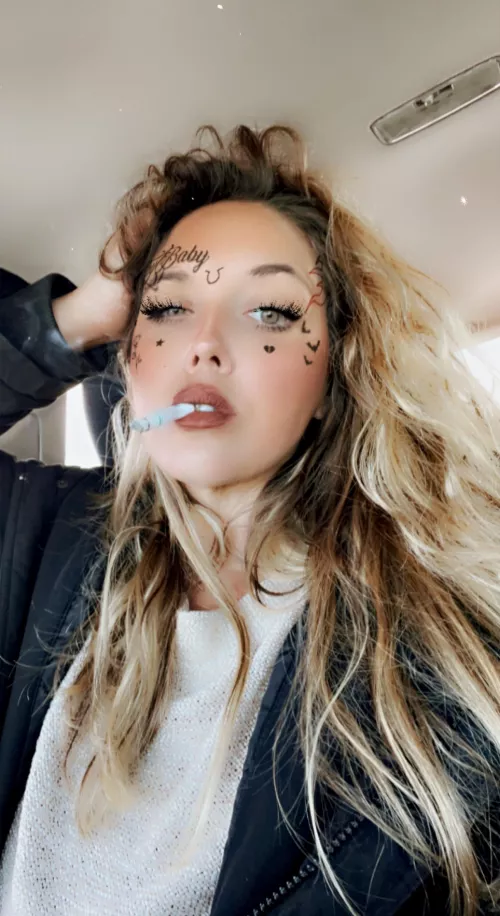 Chicka chicka wow wow ❤️🚬 by Hot_Procedure_2121