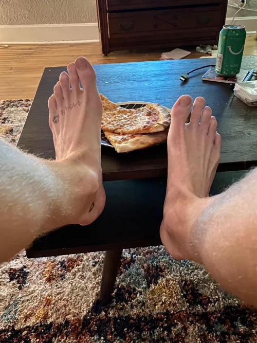 Chill NYE by BlondeBoyFoot