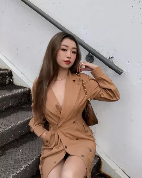 Chillin' on the stairs by WetAzzPuzzy