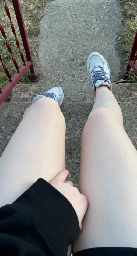 Chilling :3 by Horizon-13