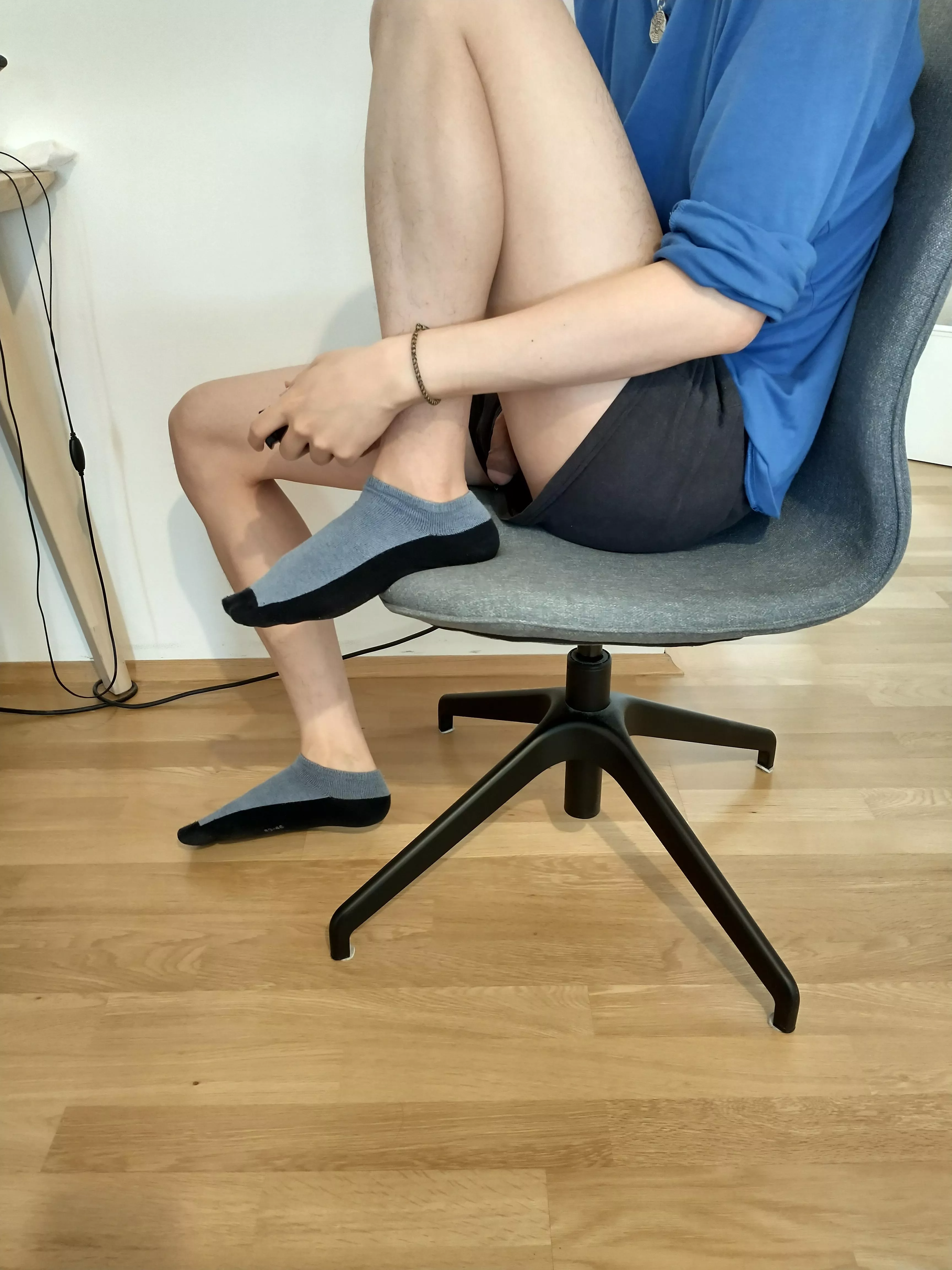 Chilling and playing some games posted by HurDurILikeCuteGuys