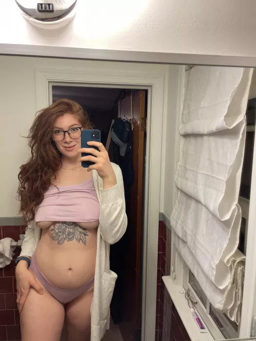 Chilling on the couch fit by AveryRed99