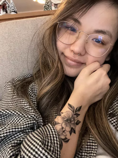 China doll by unicornasian420_