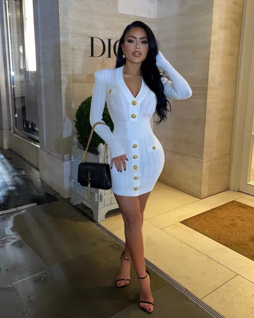 Chloe Saxon by gooningaccount