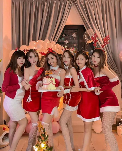 Choose your Christmas gift by angizni