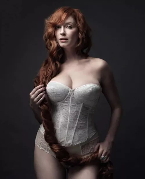 Christina Hendricks by sex_board