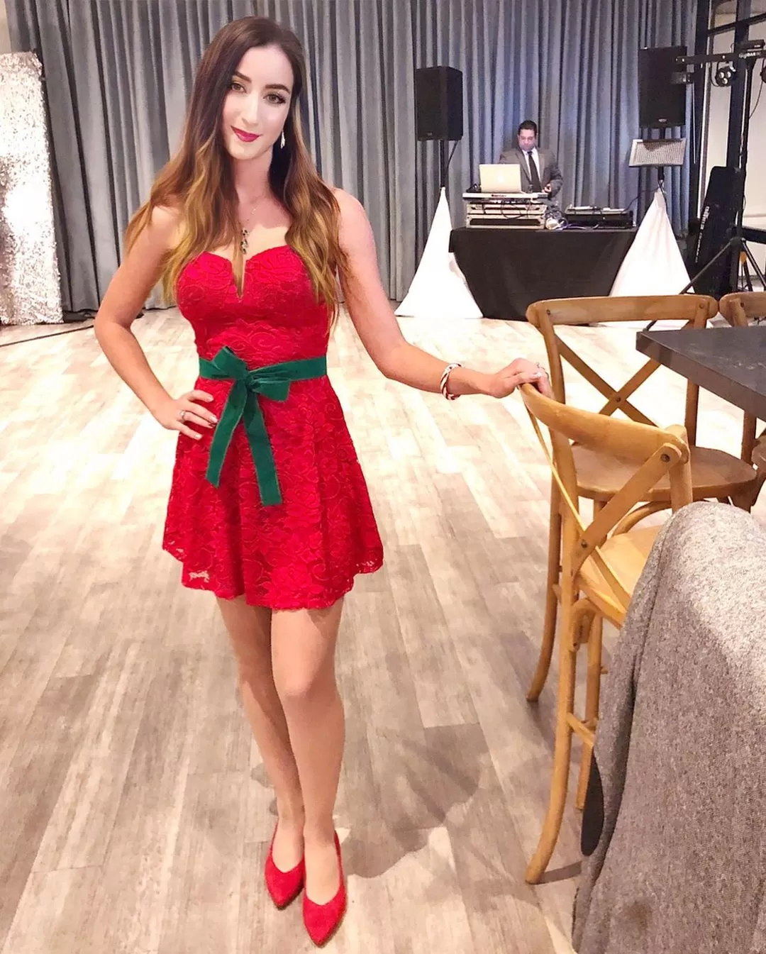 Christmas Finest posted by PolishedGold