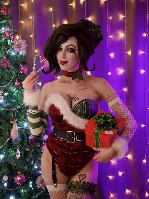 Christmas Moxxi cosplay by Daria Rooz by DariaRooz