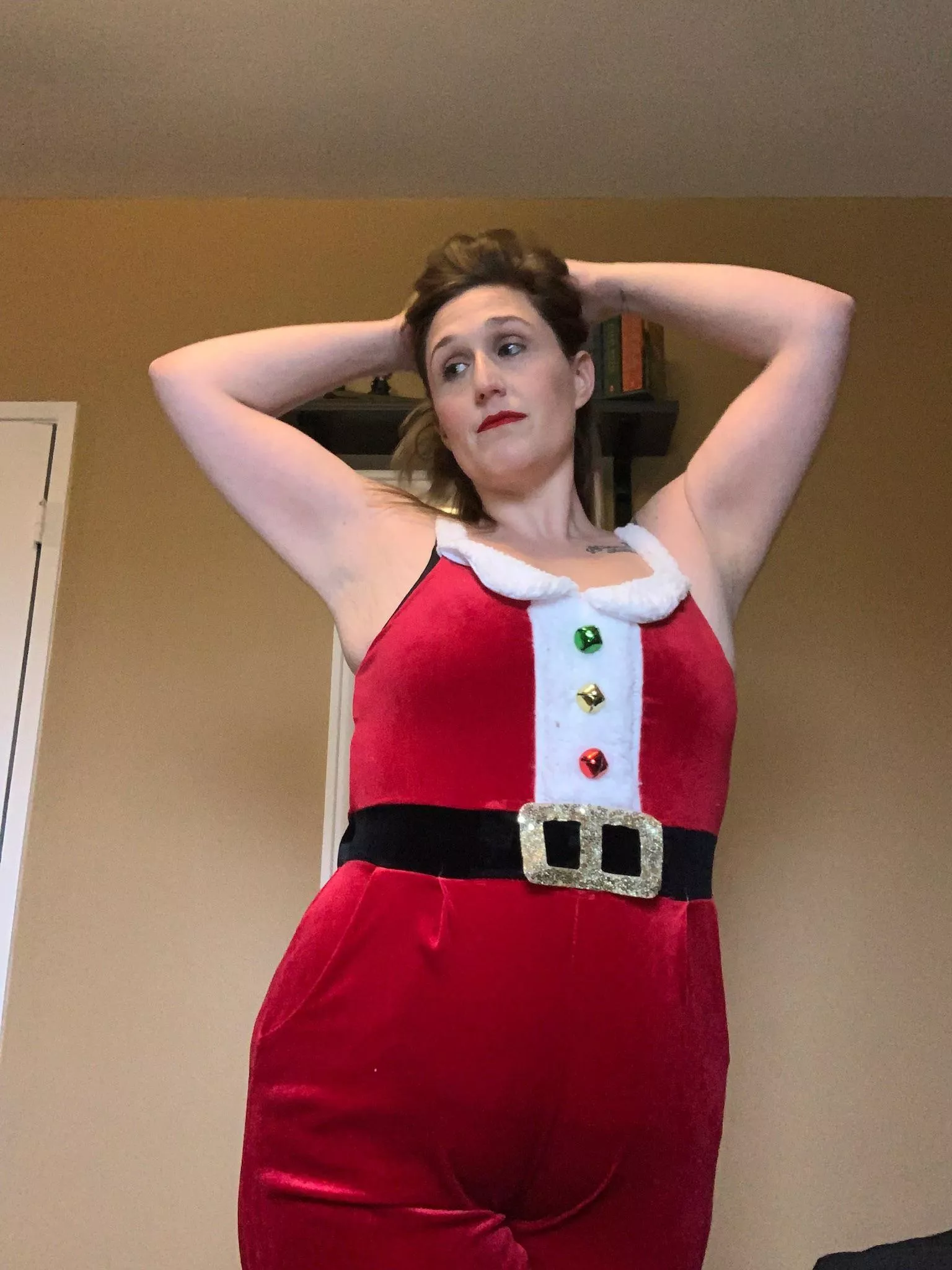 Christmas time is here and let’s get naughty 🤤❤️ posted by _ThiccLouise_