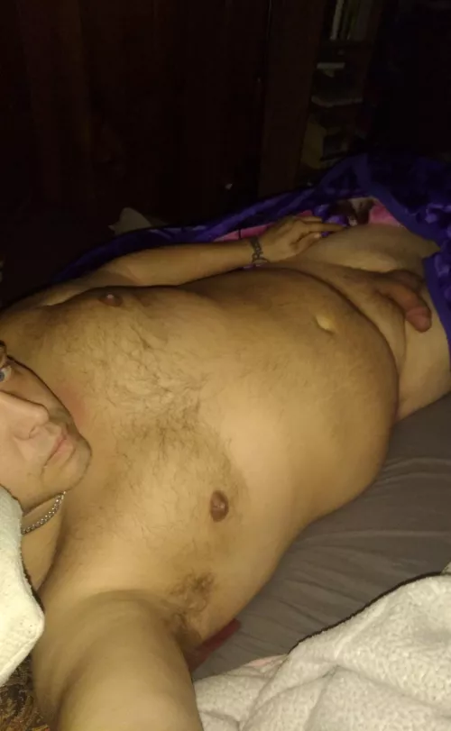 Chubby bi-curious by Altruistic-Ninja6638