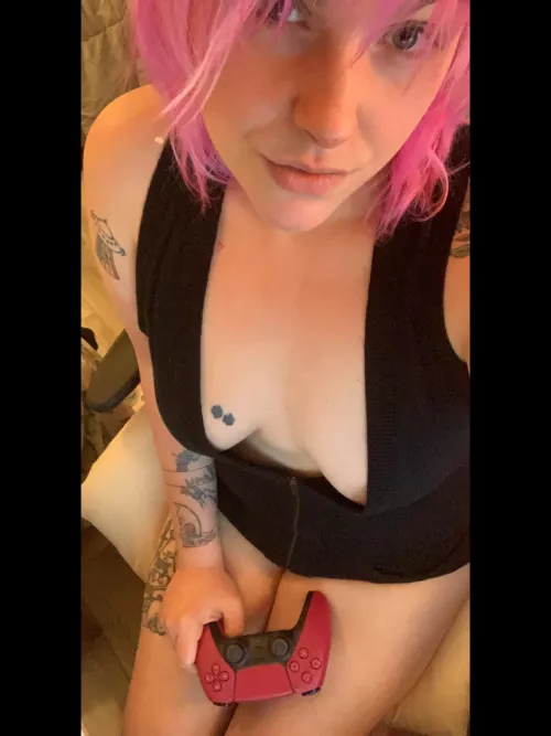 *Chubby Gamer enters the chat* by AltSoccerMom