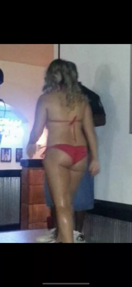 Circa 2014 in my first bikini contest 🍑🍑🍑🍑 by Myrandaaa69